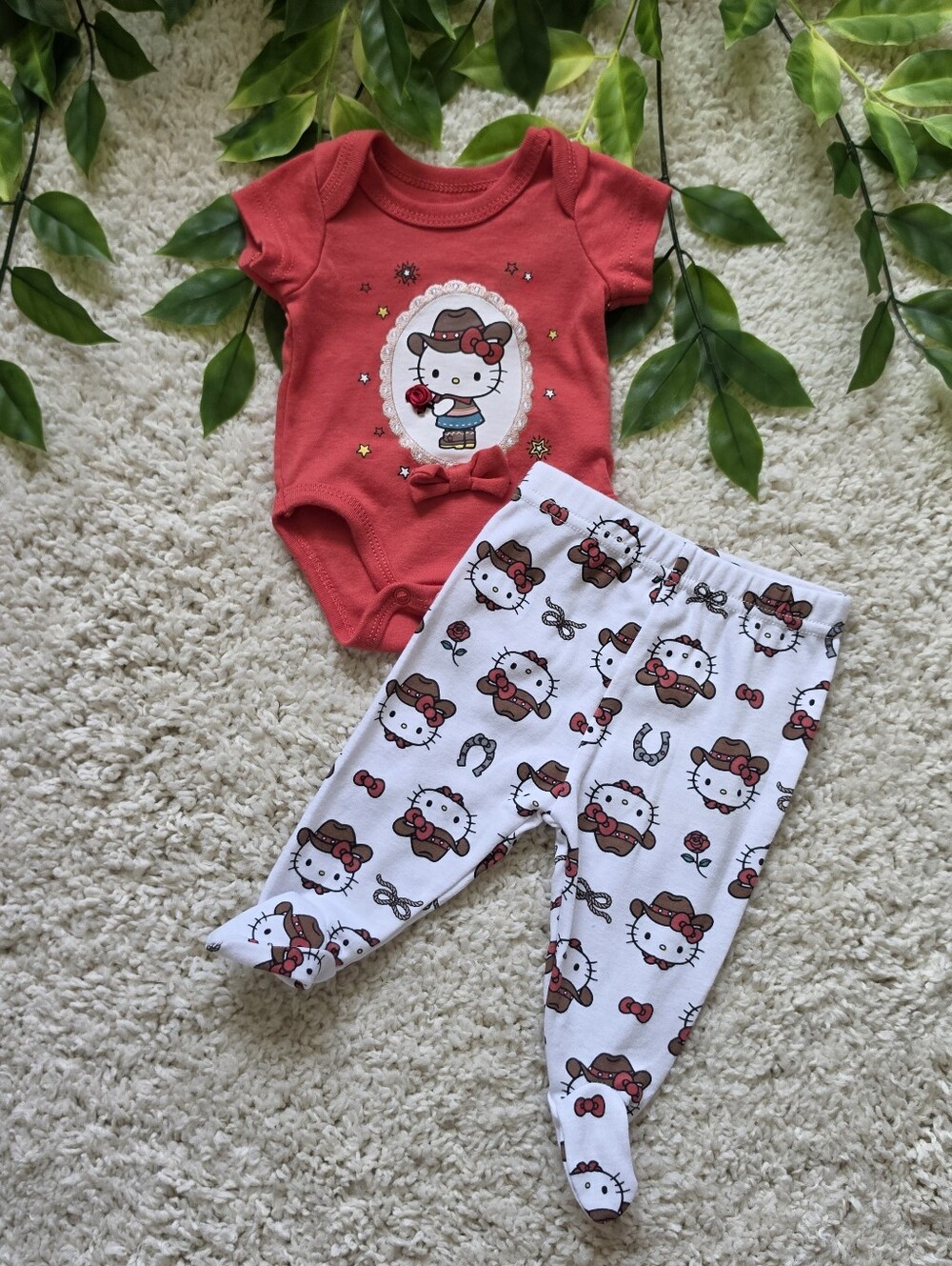 Baby Girl Western Hello Kitty Outfit (Newborn)